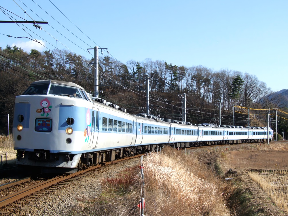 富士急行 2点 鉄レポ2010/12/18】富士急行・ホリ快河口湖・中央本線・あずさ/かいじ